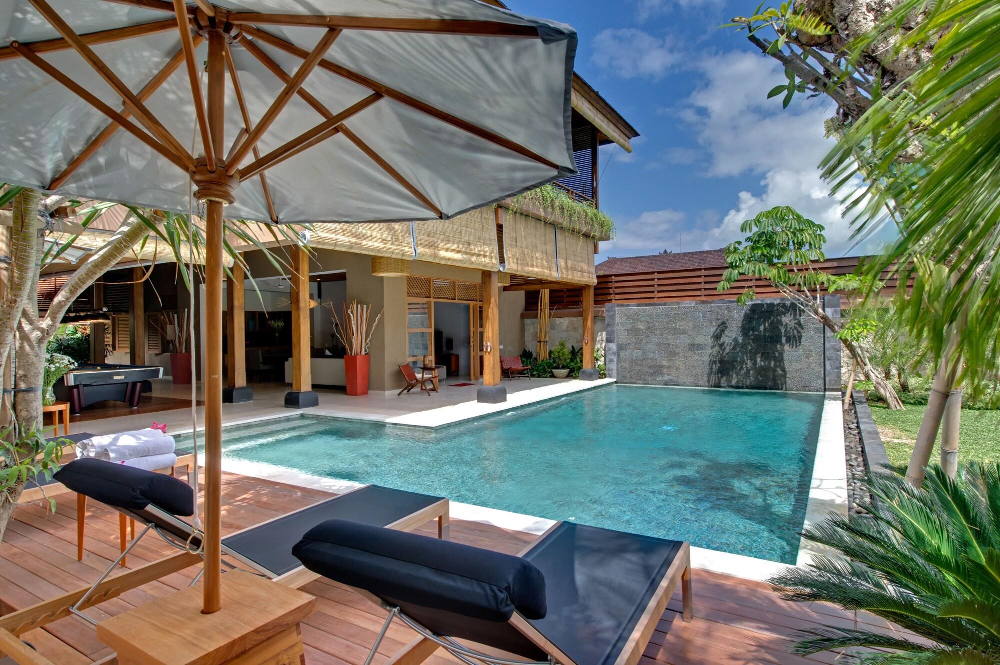 Villa Kinaree Estate Seminyak  Bagian luar foto