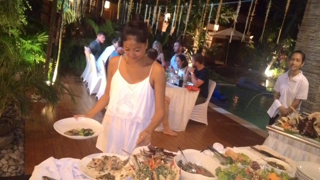 Villa Kinaree Estate Seminyak  Bagian luar foto