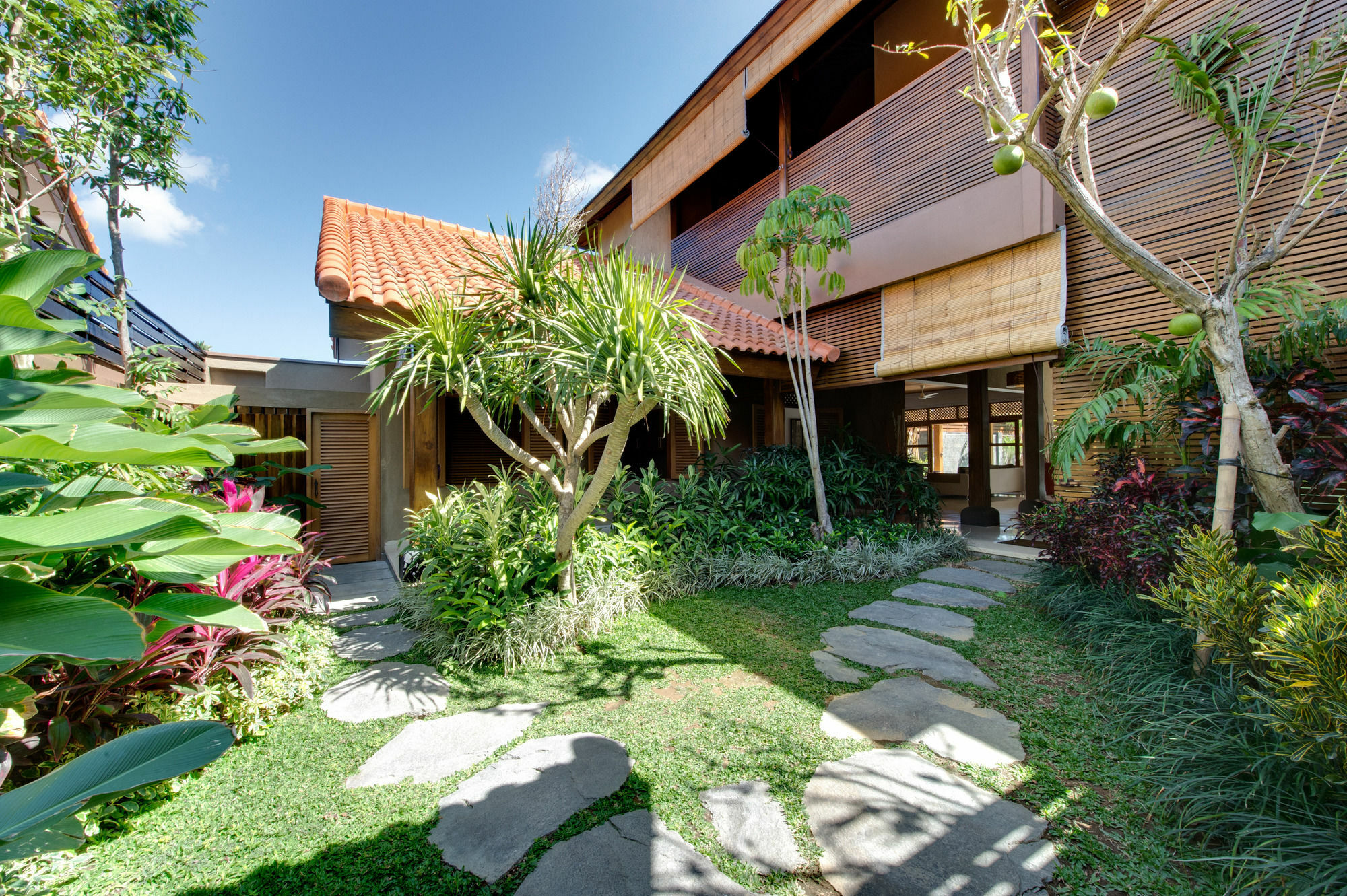 Villa Kinaree Estate Seminyak  Bagian luar foto